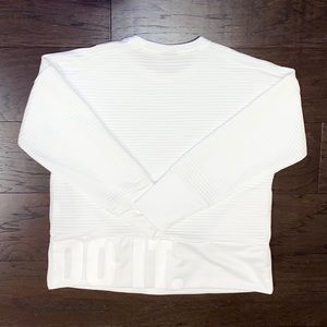 Nike Dri-Fit Sweatshirt With Pockets, Size S